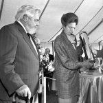 La principessa Anna di Inghilterra, nel trentennale della Fondazione nel 1988 seppellisce una capsula del tempo nelle fondamenta dello zoo - Foto Durrell Wildlife Conservation Trust
